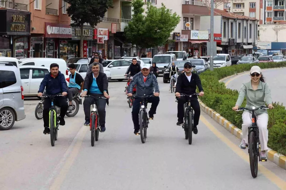 Yahyalı'da 19 Mayıs Bisiklet Turu Coşkusu