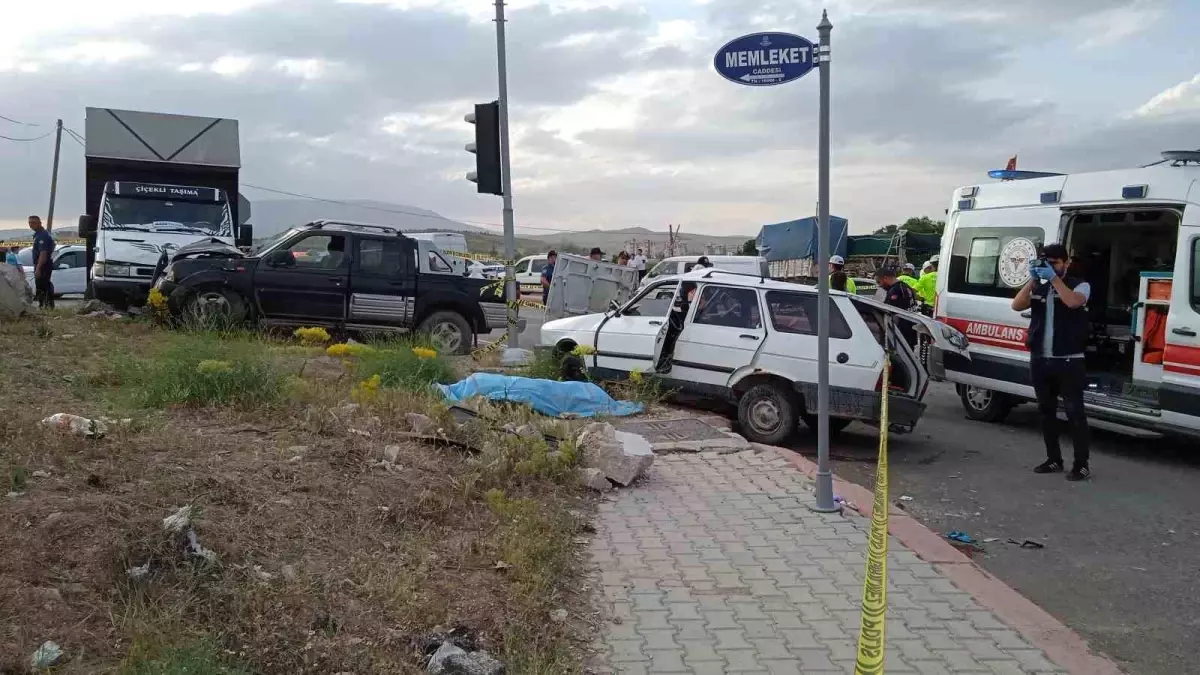 Konya'da Kaza: Karı Koca Hayatını Kaybetti