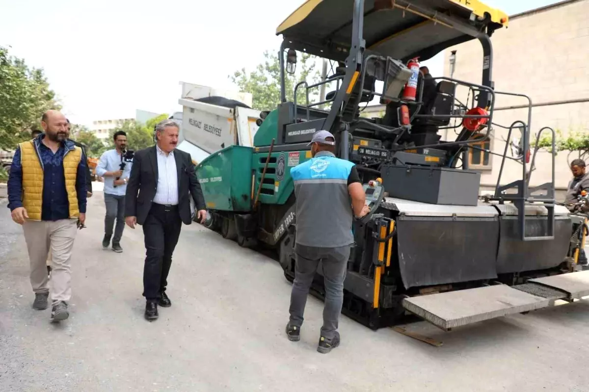 Melikgazi'de Yoğun Yol ve Asfalt Çalışmaları Başladı