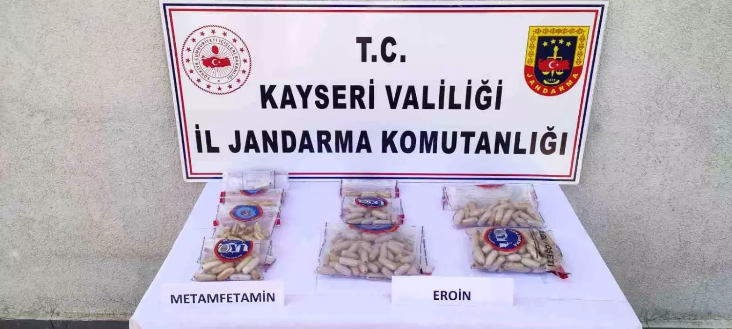 Kayseri'de Uyuşturucu Taşıyan 3 Kişi Yakalandı
