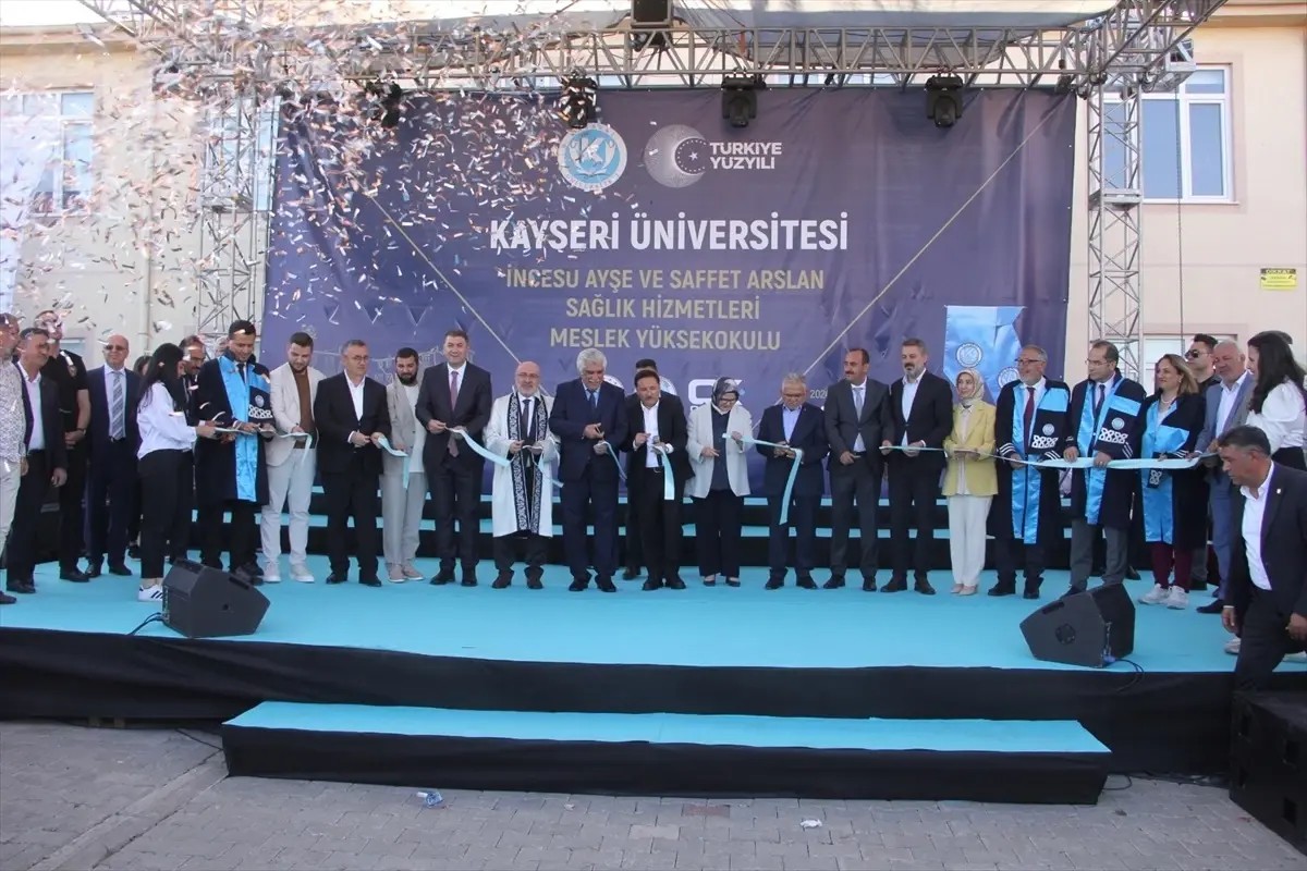 KAYÜ İletişim Sağlık Yüksekokulu Açıldı