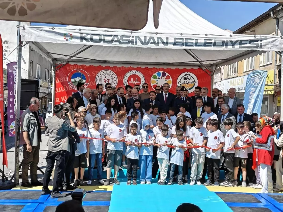 Diyanet Vakfı ERVA Spor Okulu Açıldı