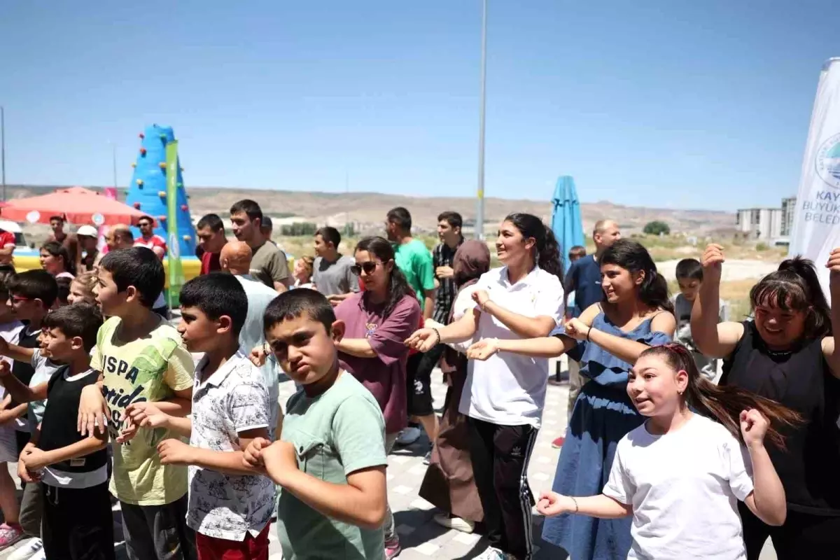 Kayseri'de Özel Çocuklar İçin Eğlenceli Spor Etkinliği