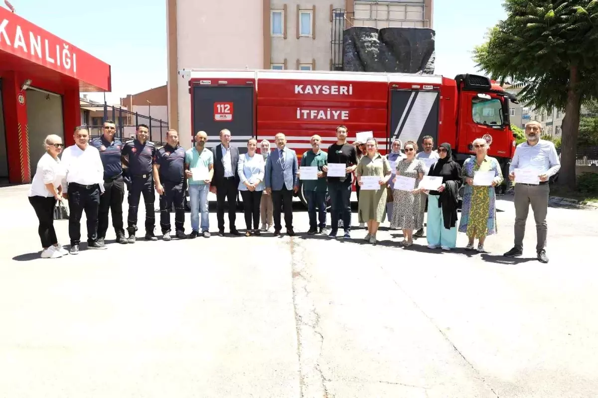Kayseri Büyükşehir Belediyesi'nden Afet Bilinçlendirme Eğitimi