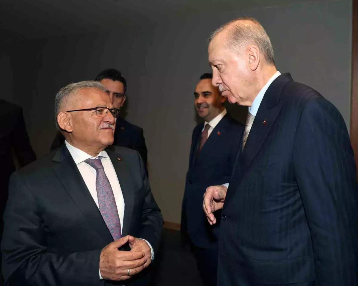 Başkan Büyükkılıç'ın eser ve hizmet belediyeciliğine Ankara'dan takdir ve teşekkür