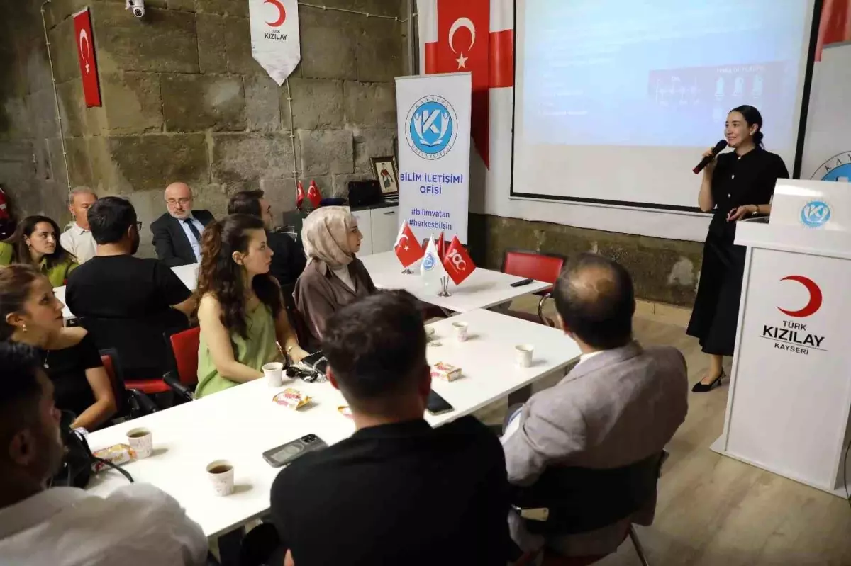 Mikroplastikler Üzerine Bilim Kafe Etkinliği