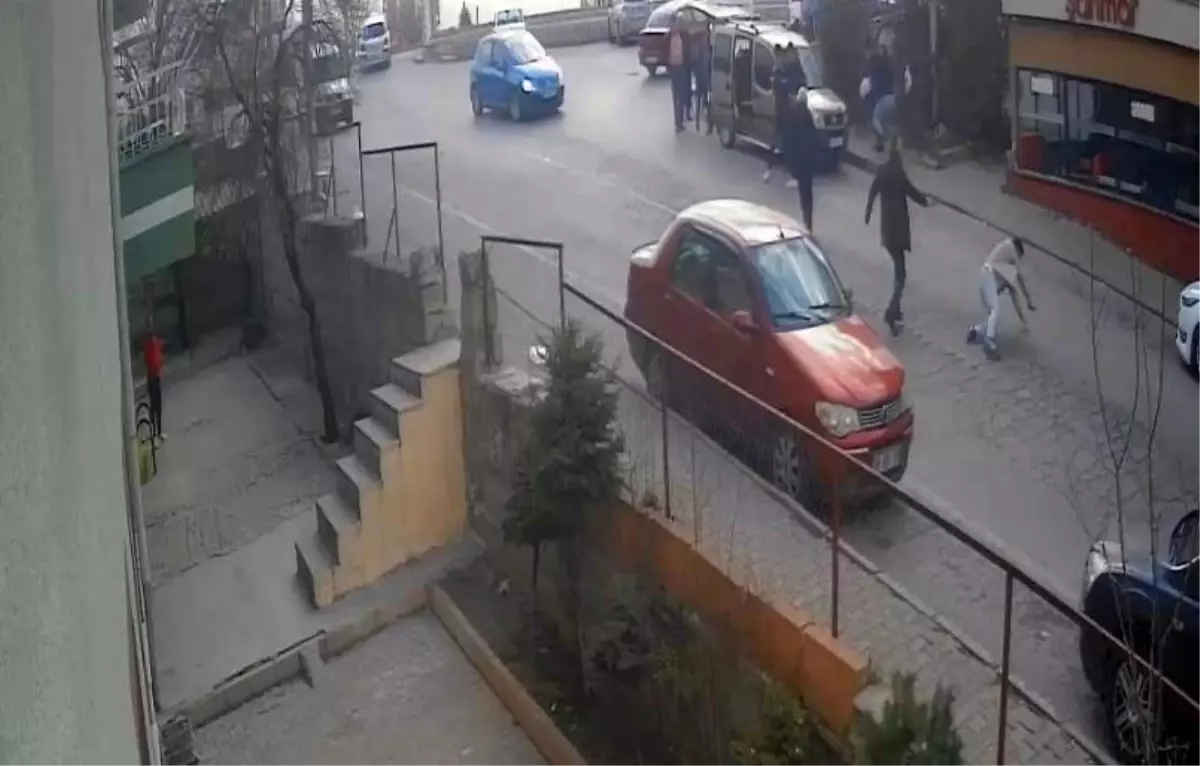 Eniştesini silahla vurduktan sonra araçla üzerinden geçen sanığa verilen 19 yıl hapis fazla bulundu