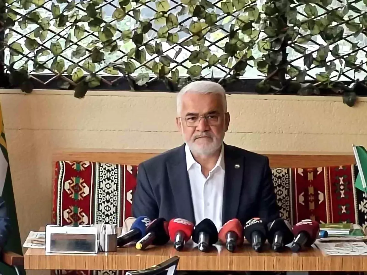 Yapıcıoğlu'ndan Anayasa ve Asgari Ücret Çağrısı