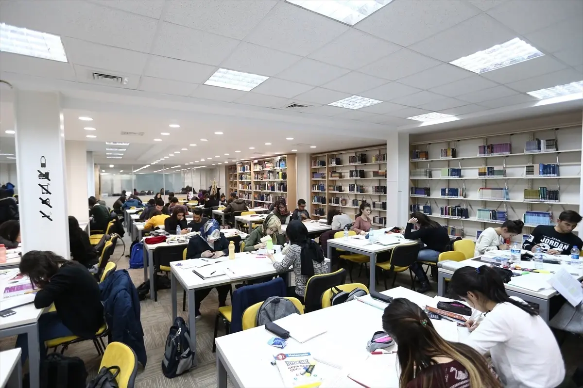 Kayseri Kütüphanelerine Yoğun İlgi