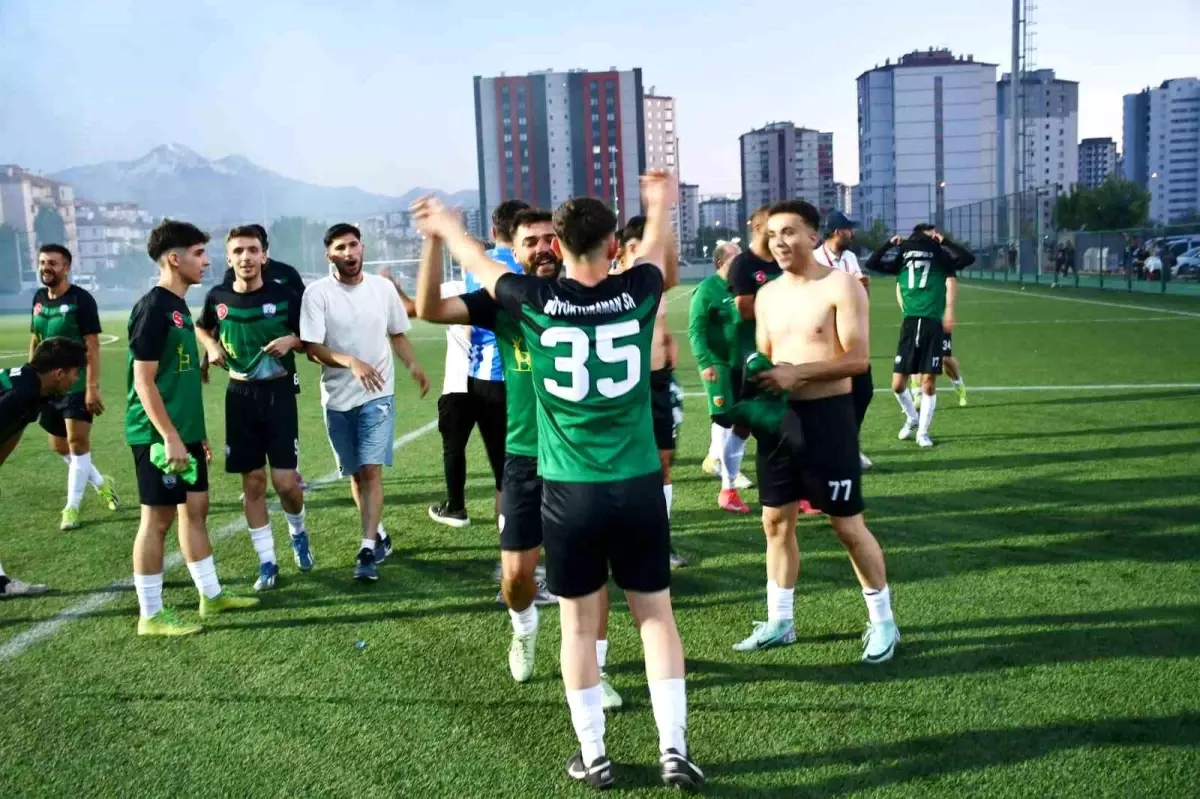 Büyük Toramanspor Şampiyon Oldu
