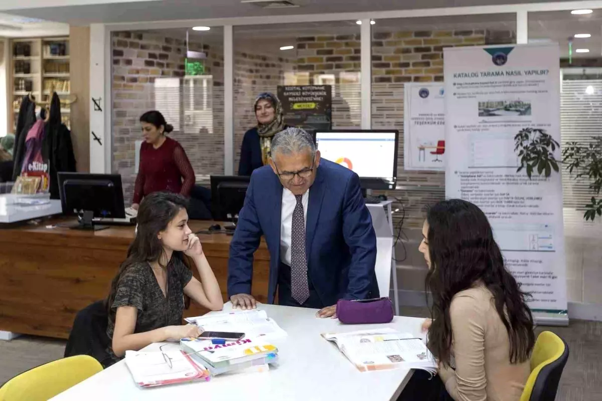 Kayseri'nin Modern Kütüphaneleri 966 Bin Ziyaretçiyi Ağırladı