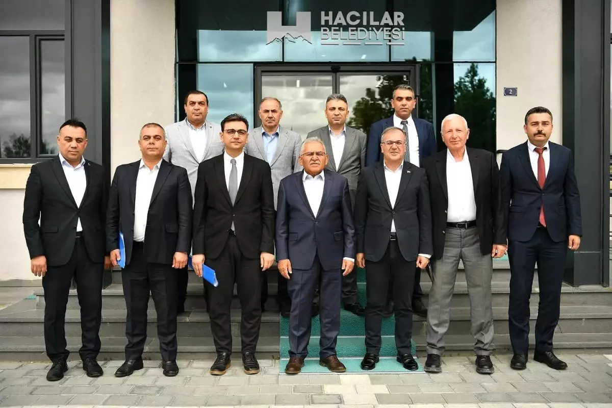 Büyükkılıç, Hacılar'da Yatırım Değerlendirmesi Yaptı