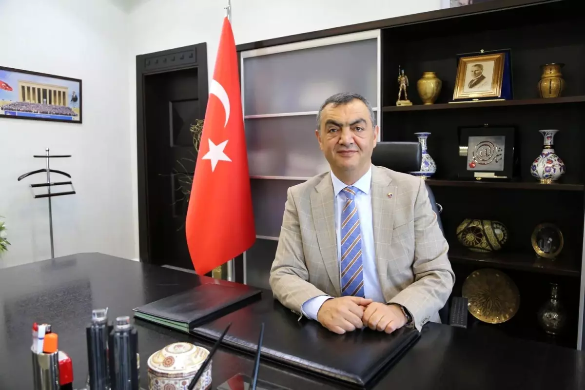 Başkan Büyüksimitci: 'Türkiye Cumhuriyeti tüm egemenlik yetkisini milletimizden almaktadır'