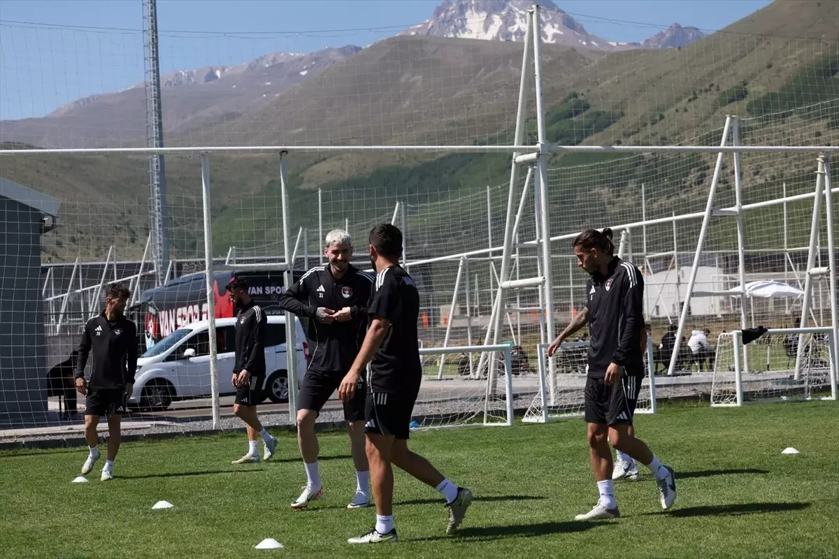 Takımlar Erciyes'te Kamp Yapıyor