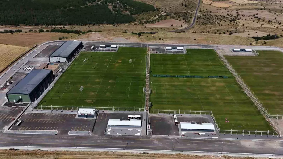 Erciyes Yüksek İrtifa Kamp Merkezi, Profesyonel Takımların Yeni Gözdesi