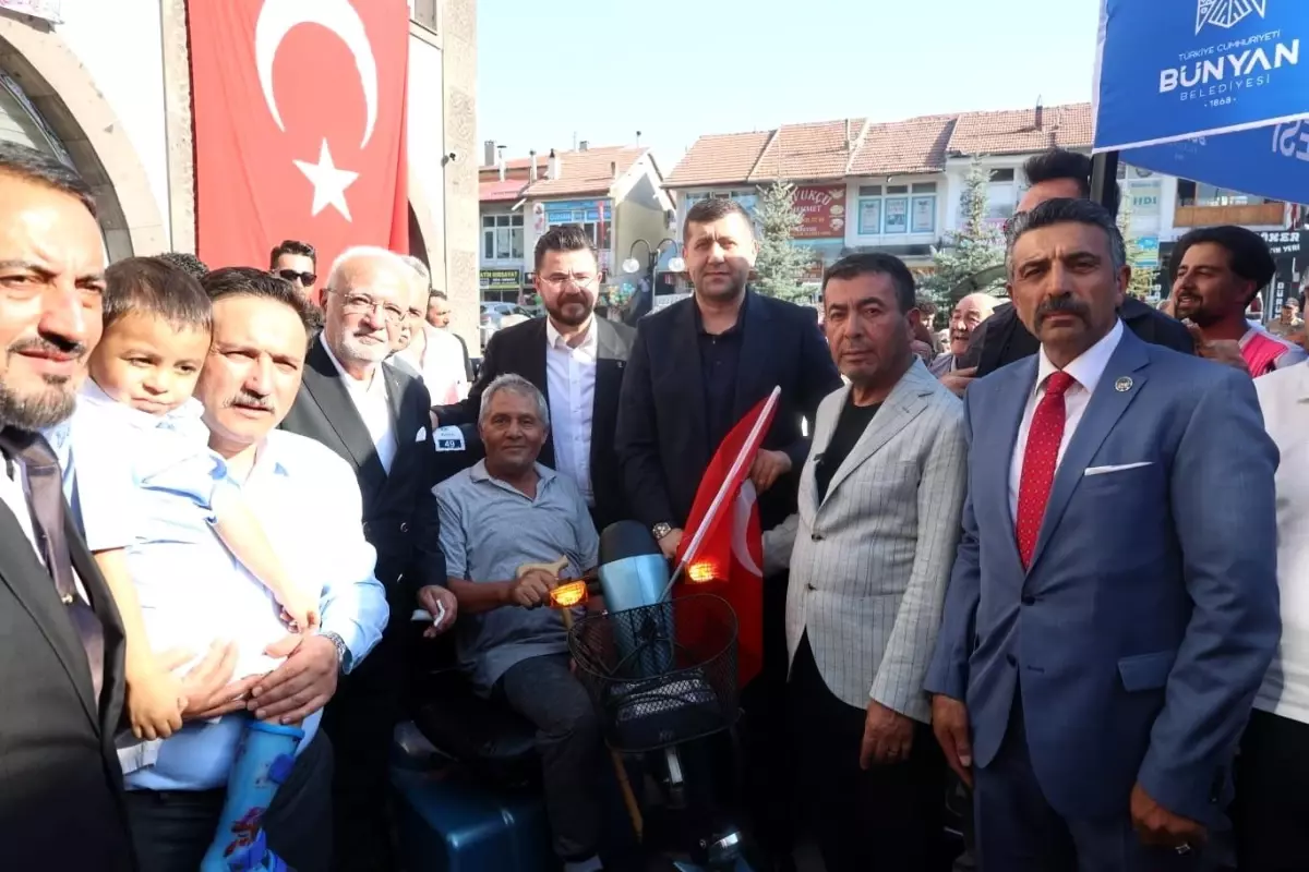 Bünyan'da Engelli Bireylere Akülü Araç ve Tekerlekli Sandalye Dağıtımı