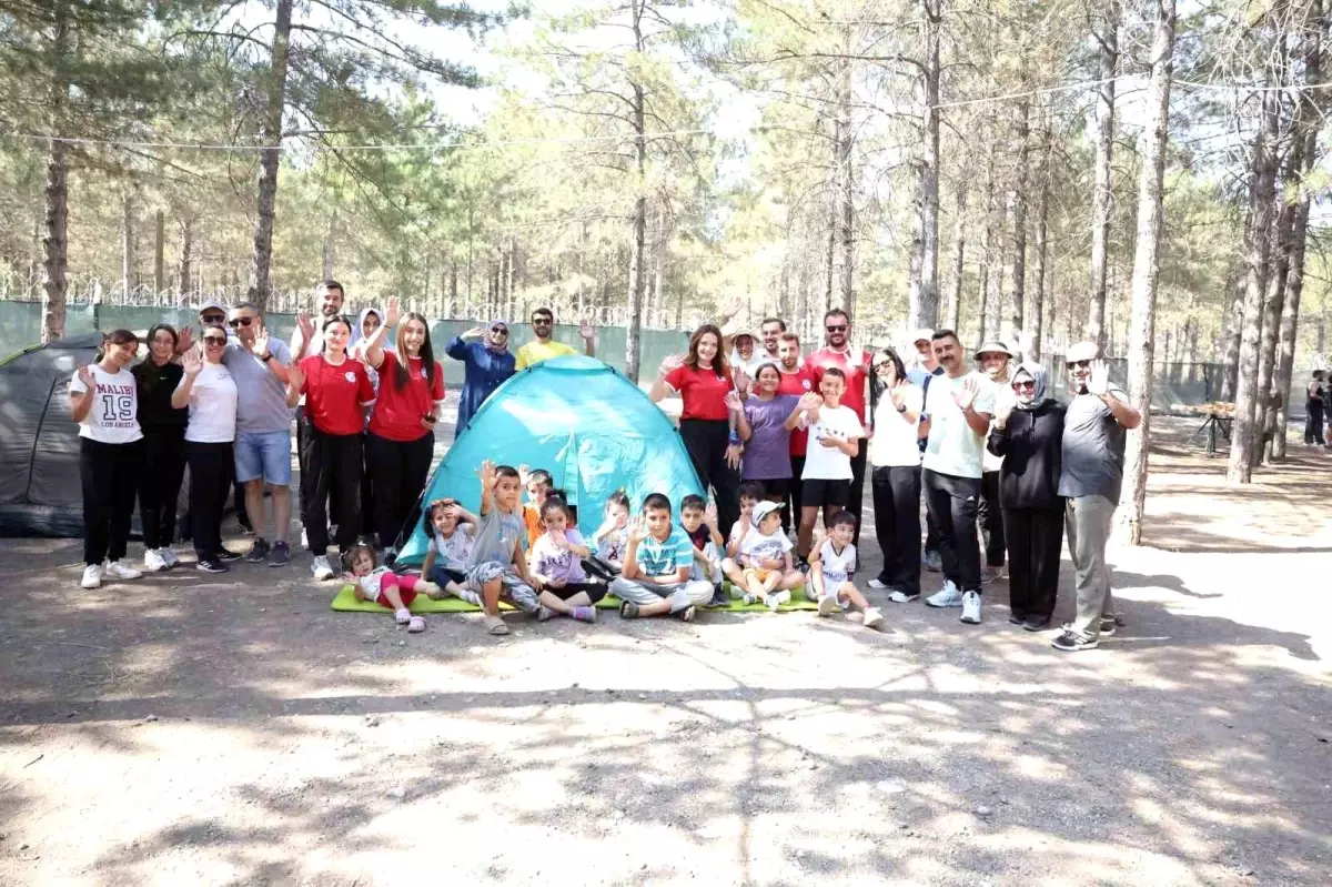 Kayseri'de Doğa Kampı Yoğun İlgiyle Devam Ediyor