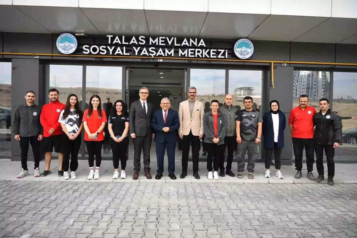 Talas Mevlana Sosyal Yaşam Merkezi Hizmete Girdi