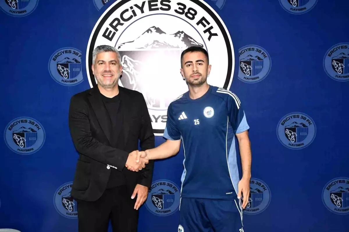 Erciyes 38, Eren Kaya'yı Kiraladı