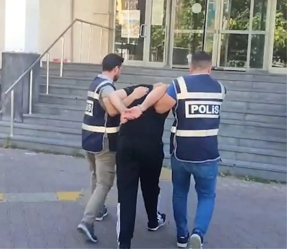 Kayseri'de 15 Yıl Hapis Cezaalı Şahıs Yakalandı
