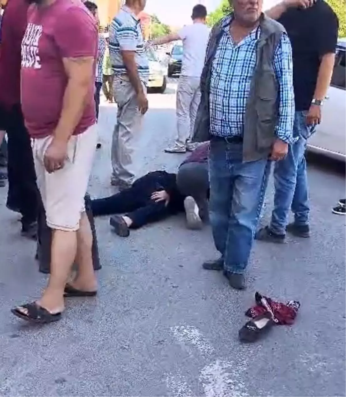 Kayseri'de Kadın Otomobilin Çarpmasıyla Yaralandı