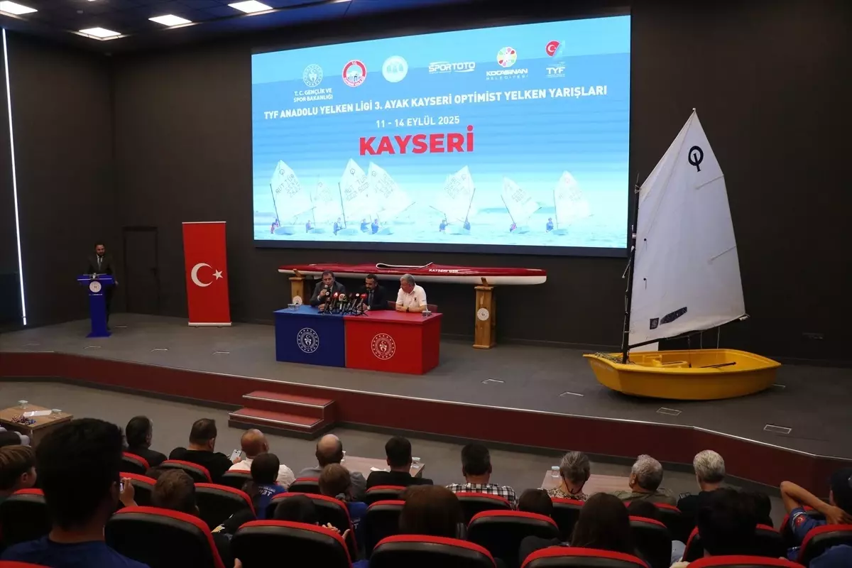 Kayseri'de Yelken Yarışları Tanıtıldı
