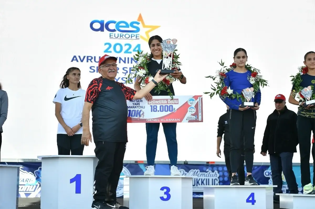 Kayseri Yarı Maratonu'nda Kazananlar Belli Oldu