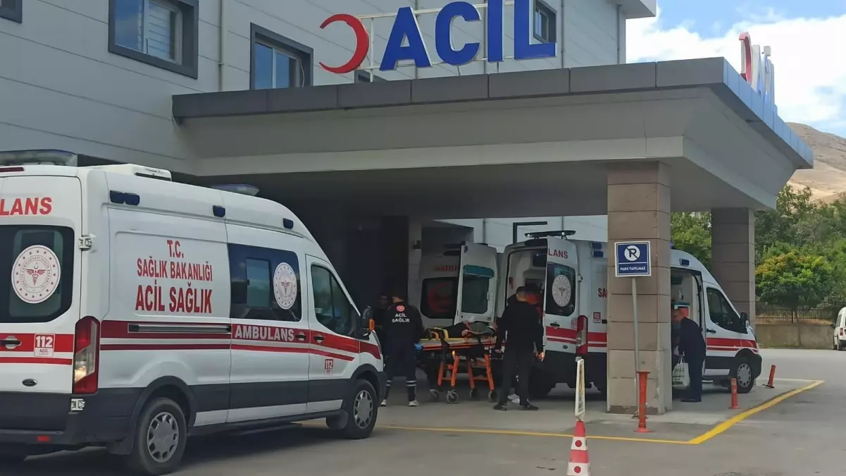 Kayseri'de Minibüs Kazası: 13 Yaralı