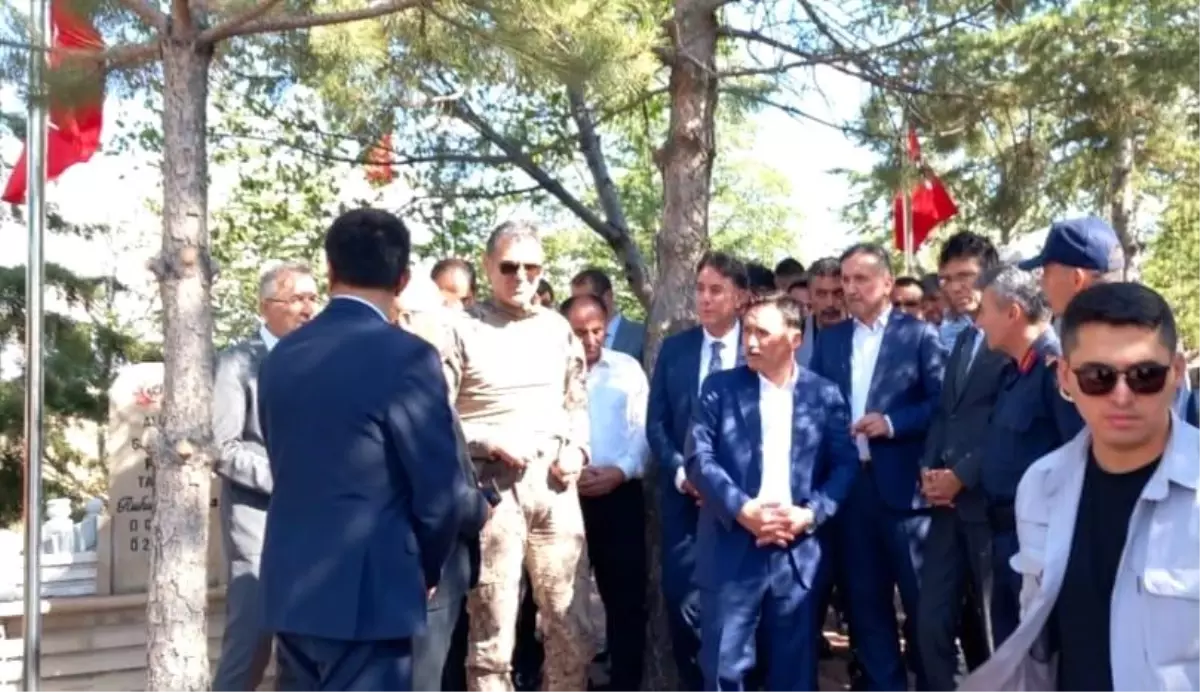 Din görevlilerinden Vali Çiçek'e teşekkür