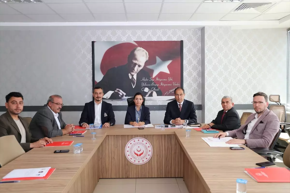 Kayseri'de Alzheimer Gündüz Bakım Evi Toplantısı