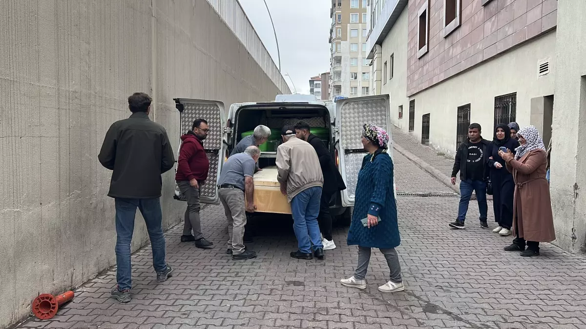 Üvey Babanın Cenazesi Iğdır'a Gönderildi