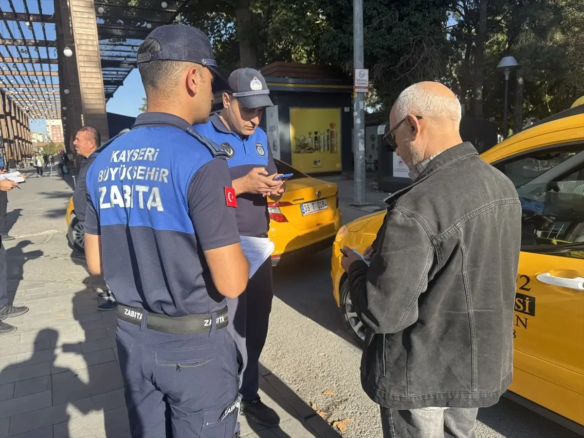 Kayseri'de Zabıta Taksi Denetimleri