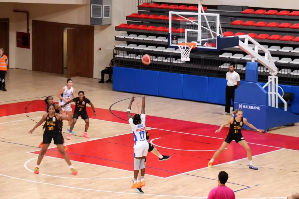 Melikgazi Kayseri Basketbol, Dardanel Çanakkale'yi Mağlup Ederek Sezona Galibiyetle Başladı