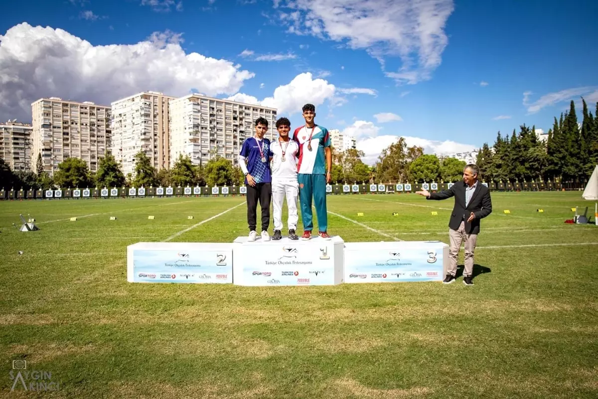 Kutay Tek Türkiye Okçuluk Şampiyonasında İki Madalya Kazandı