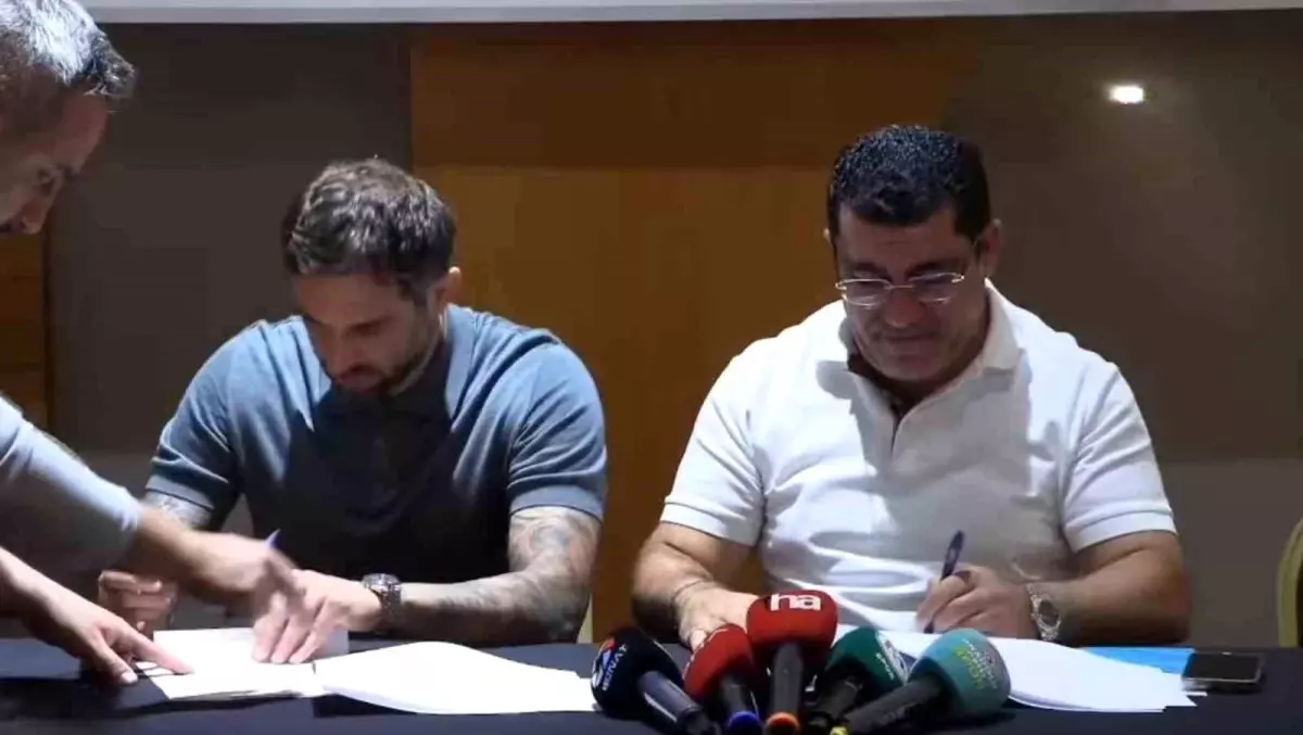 Kayserispor'un Yeni Teknik Direktörü Djalovic Göreve Başladı