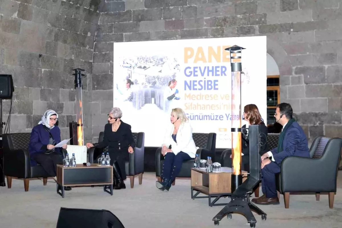 ERÜ'de 'Gevher Nesibe Medrese ve Şifahanesi'nin Günümüze Yansıması' paneli