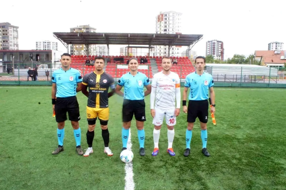 Erciyes Esen 7-3 ile Galip Geldi!