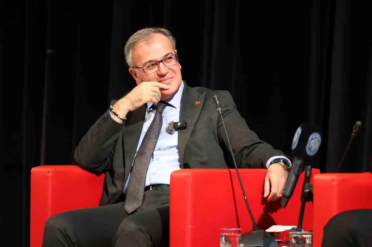 Hacılar Belediye Başkanı Özdoğan, Kentsel Dönüşüm Zirvesi'nde Projelerini Tanıttı