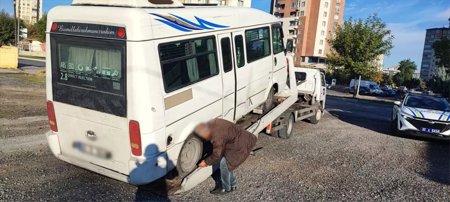 Kayseri'de Servis Araçlarına Denetim
