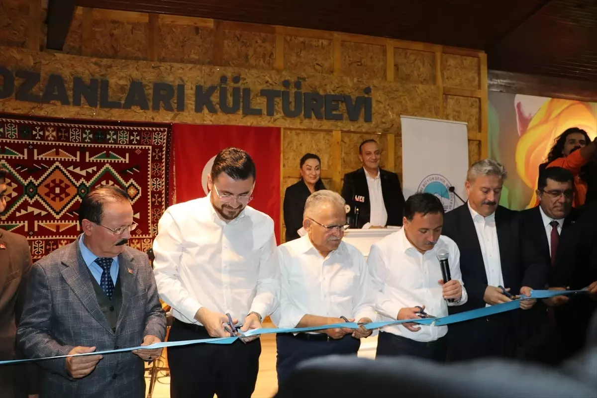 Kayseri'de Halk Ozanları Kültür Evi Açıldı