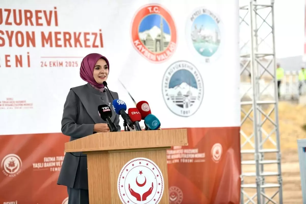 Yaşlılara Saygı ve Destek Vurgusu