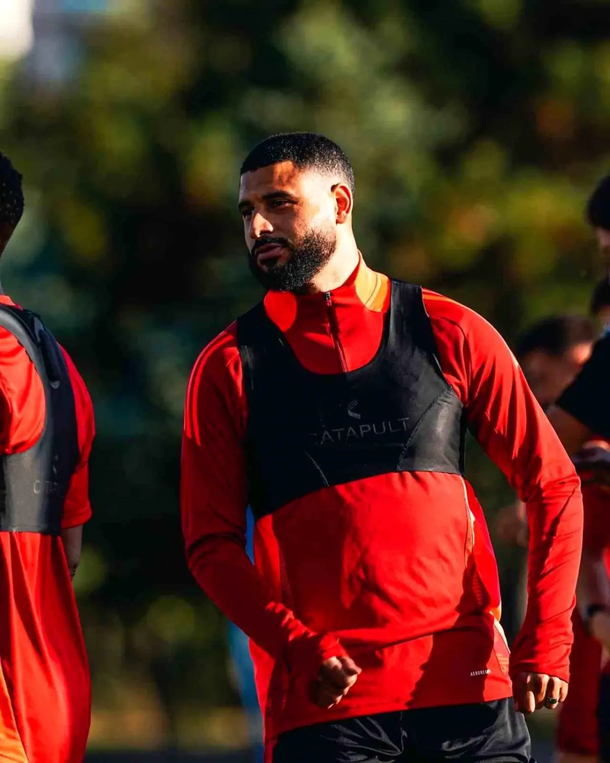 Bennasser Sakatlandı, Yerini Dorukhan'a Bıraktı