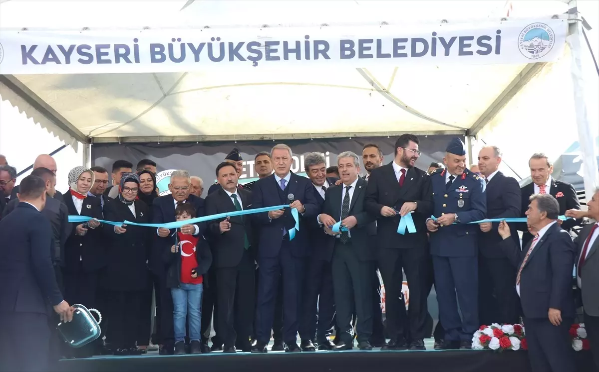 29 Ekim Katlı Kavşağı Açıldı