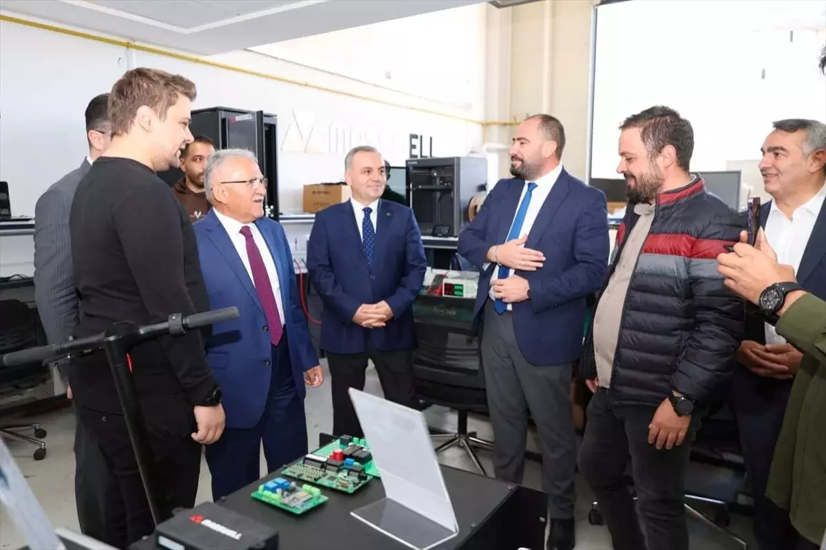 Büyükkılıç'tan Erciyes Teknopark Ziyareti