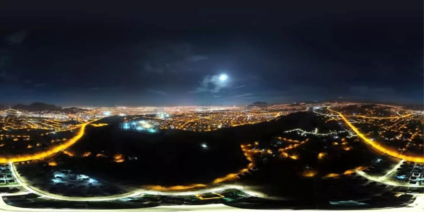 Kayseri'de 'Kunduz Süper Ay' Etkinliği Yoğun İlgi Gördü