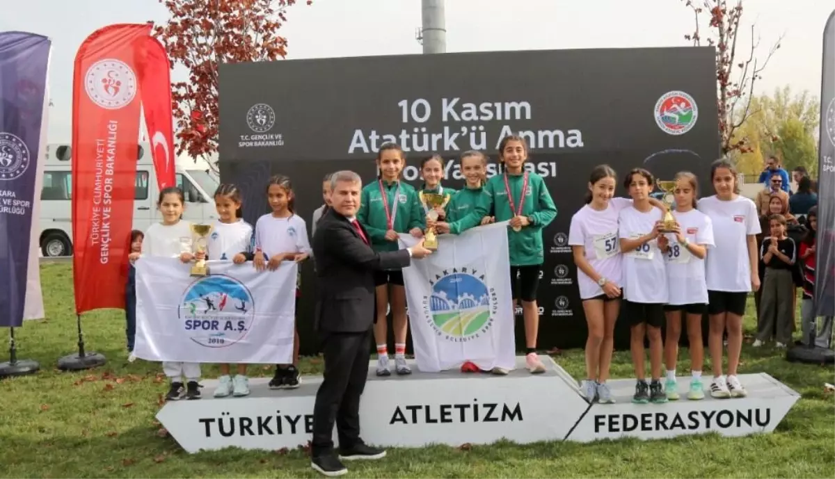 Kayseri Spor A.Ş. Atletleri 10 Kasım Şampiyonasında Başarı Elde Etti