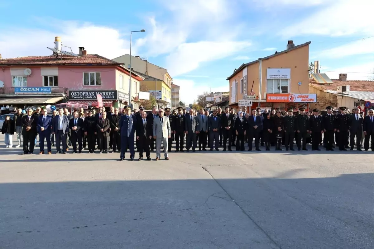 Atatürk, Ebediyete İrtihalinin 87. Yıl Dönümünde Anıldı