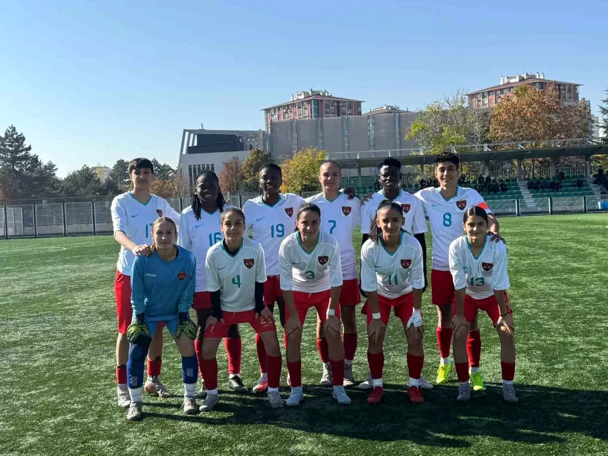 Kayseri Kadın FK, Şırnak'ı 3-0 Yendi