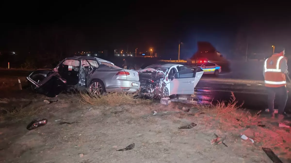 Niğde'de Trafik Kazası: 3 Ölü, 6 Yaralı