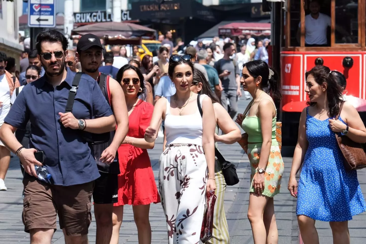 Sarıoğlan'da Şehit Hava Pilot Binbaşı Nihat İlgen adına hatıra ormanı oluşturuldu